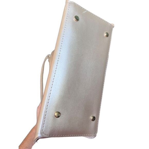 Laura Ashley Matte Gold Shoulder Bag Purse Wooden Handle Adjustable - Picture 12 of 16